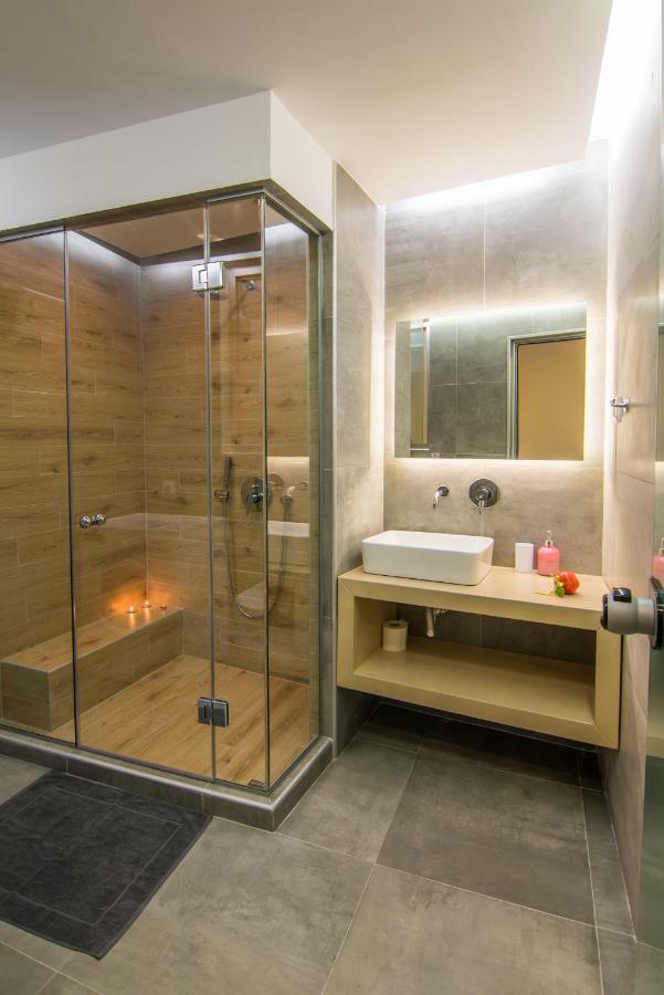 Utopia Luxury Apartment Chania  ภายนอก รูปภาพ